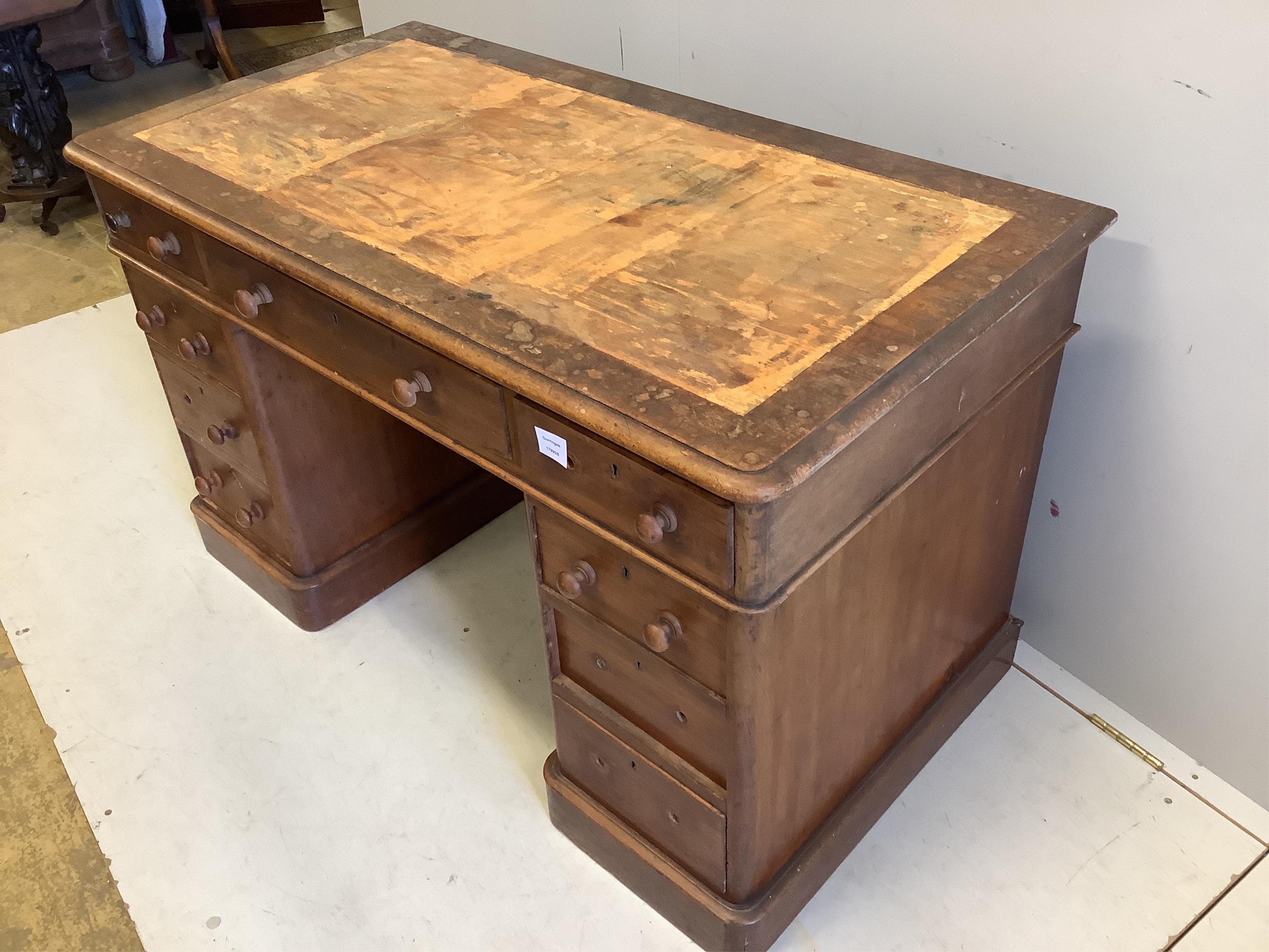 A Victorian mahogany pedestal desk, width 120cm, depth 64cm, height 73cm